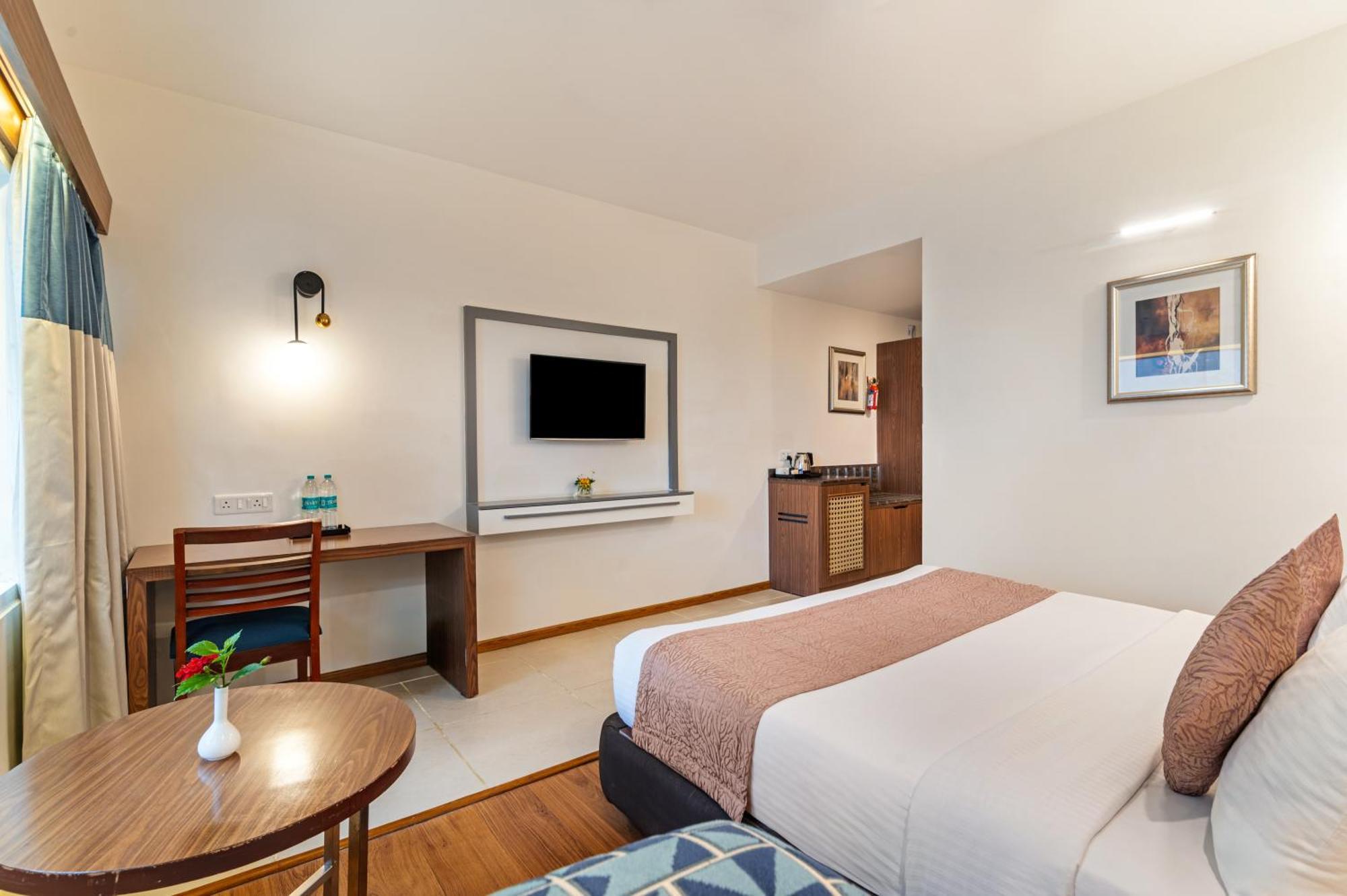 Hotel Sterling Yercaud Esterno foto